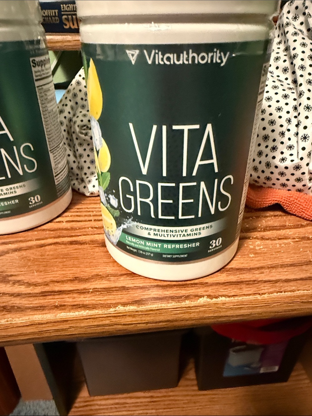 Vitauthority Vita Greens Lemon Mint - Green Supplement Tub 30 Servings